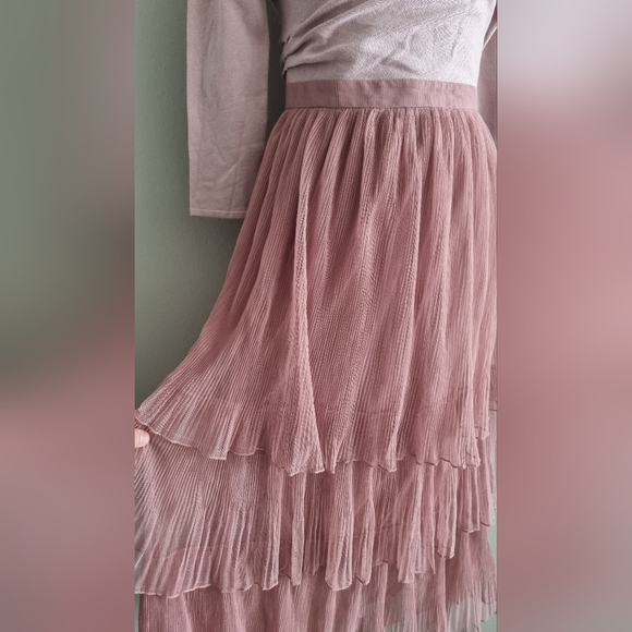 Bridgerton feel feminine layered dress - Picture 2 of 6